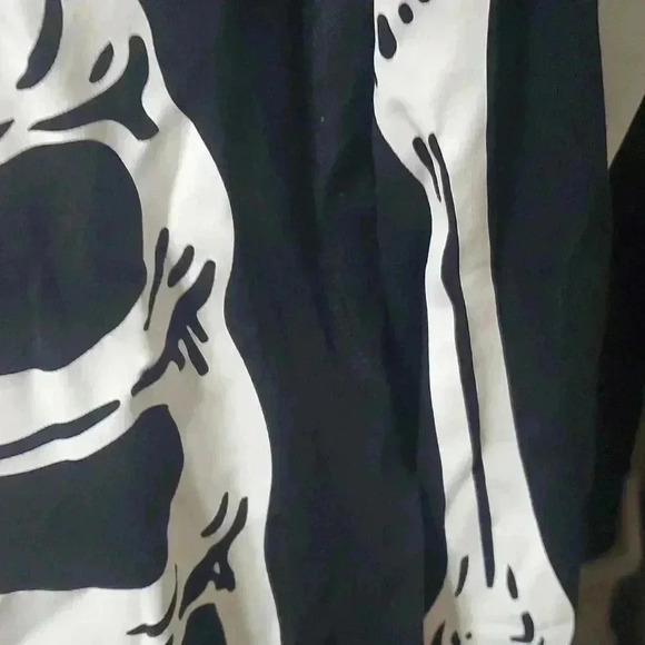 Old Navy Skeleton PJs - Picture 7 of 8